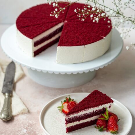 Red Velvet cakes cover Red Velvet Cakes Cover